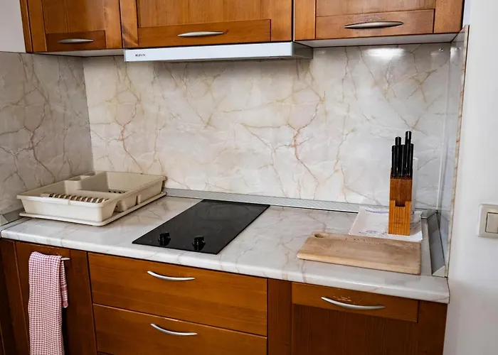 St. John Hill Apartment, بانسكو