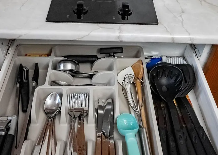 St. John Hill Apartment,