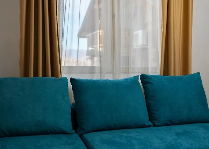 St. John Hill Apartment,